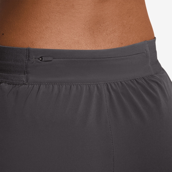 Nike Swift 2 in 1 2.5in Pantaloncini - Thunder Grey/Reflective Silver