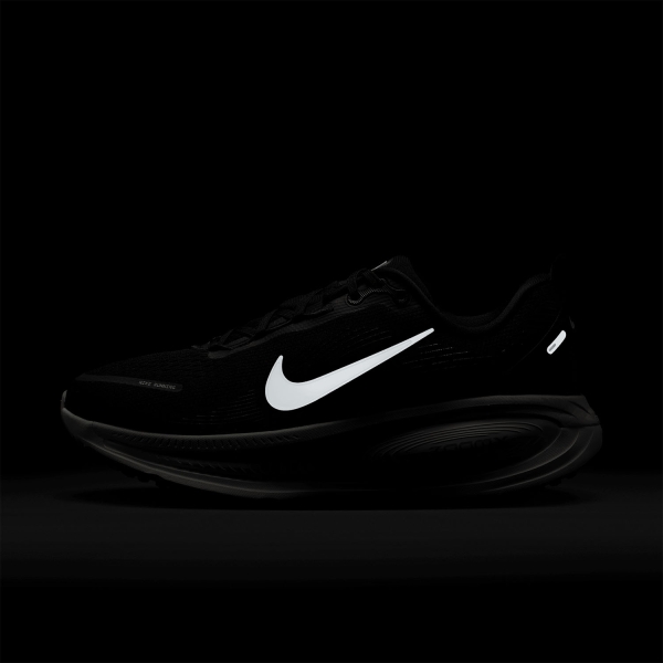 Nike Vomero 18 - Black/Summit White/Coconut Milk