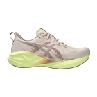 Asics Novablast 5 - Mineral Beige/Taupe Grey