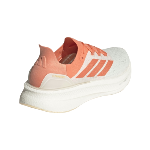 adidas Ultraboost 5 STRUNG - Off White/Semi Coral/Crystal Sand