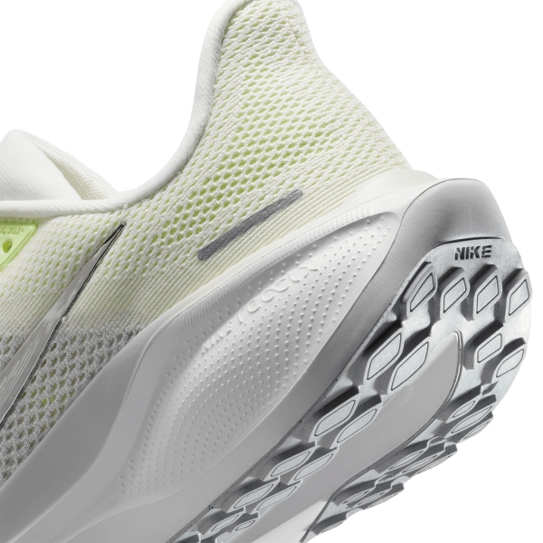 Nike Pegasus 41 - Sail/Mtallic Silver/Photon Dust