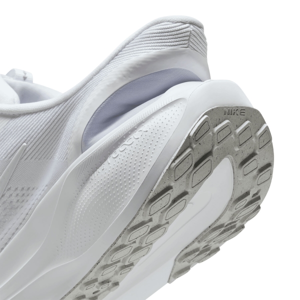 Nike Pegasus EasyOn - White/Pure Platinum/Dark Smoke Grey