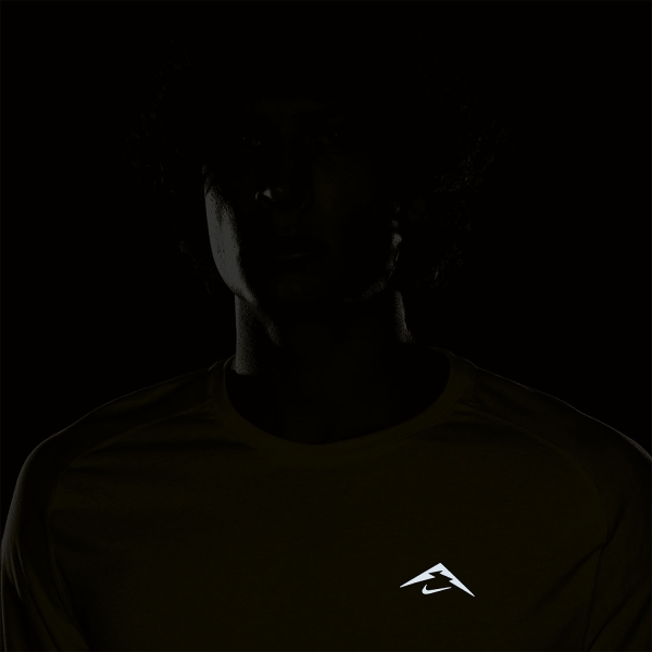 Nike Dri-FIT ADV Solar Chase Maglietta - Lightening/Black
