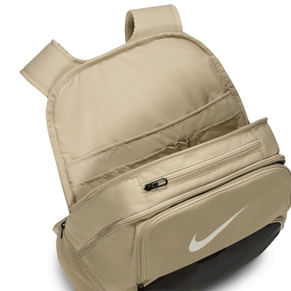 Nike Brasilia 9.5 Zaino Grande - Desert Khaki/Black/Sail