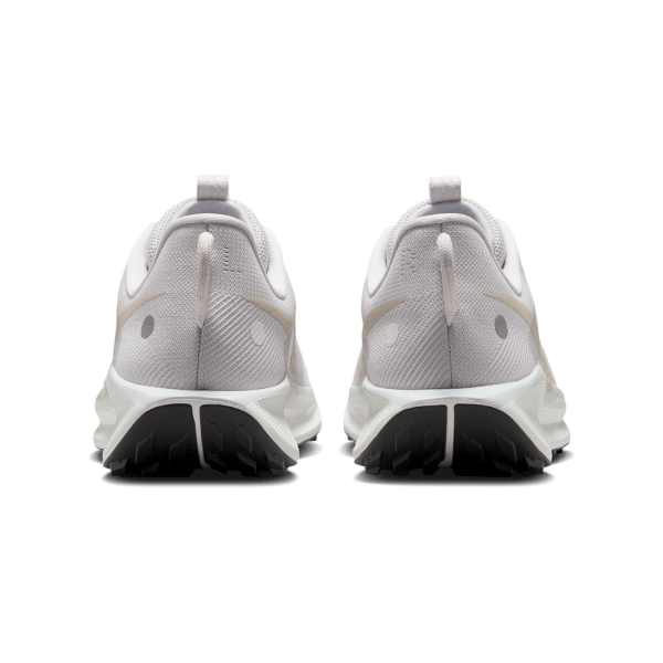 Nike ReactX Pegasus Trail 5 - Vast Grey/Sand Drift/Summit White/Black
