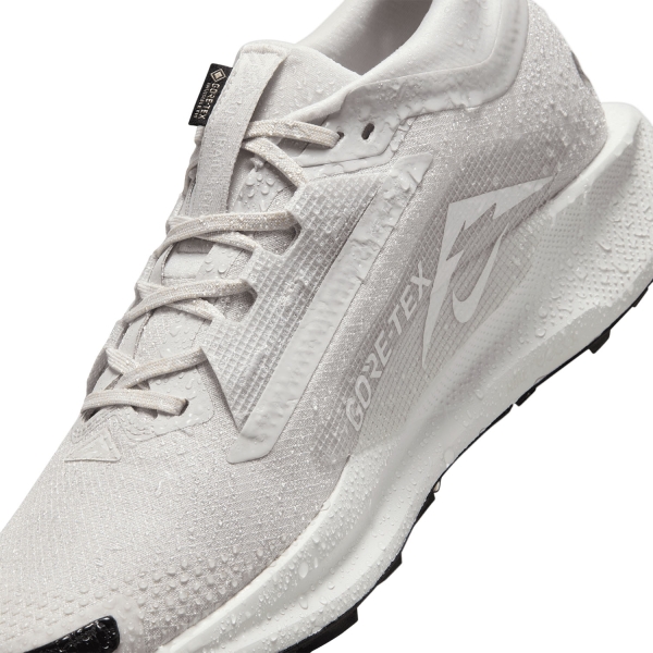 Nike ReactX Pegasus Trail 5 GTX - Vast Grey/Sanddrift/Summit White/Black