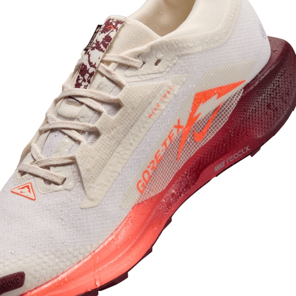Nike ReactX Pegasus Trail 5 GTX - Sail/Hyper Crimson/Glacier Blue