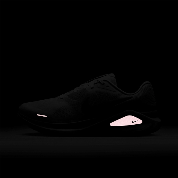 Nike Structure 26 - White/Black/Bright Crimson/Photon Dust