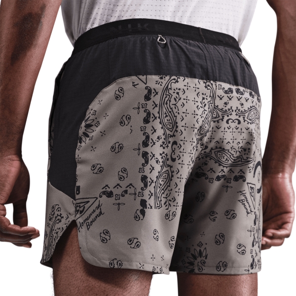 Nike Dri-FIT Graphic 6in Shorts - Cave Stone/Black