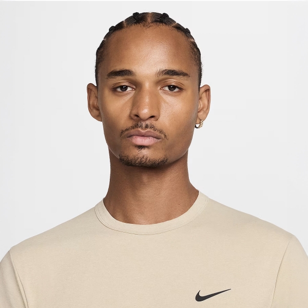 Nike Dri-FIT Hyverse T-Shirt - Desert Khaki/Black
