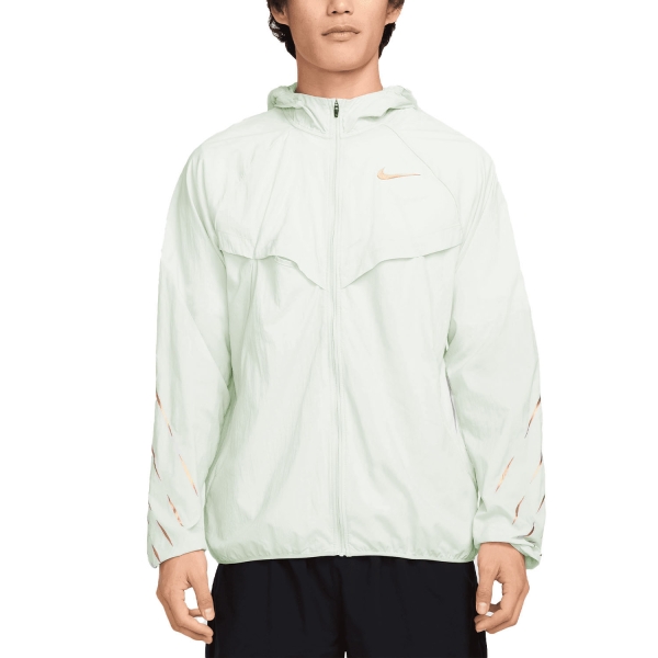 Giacca Running Uomo Nike DriFIT UV Stride X Jakob Giacca  Light Silver/Metallic Gold HJ3538034