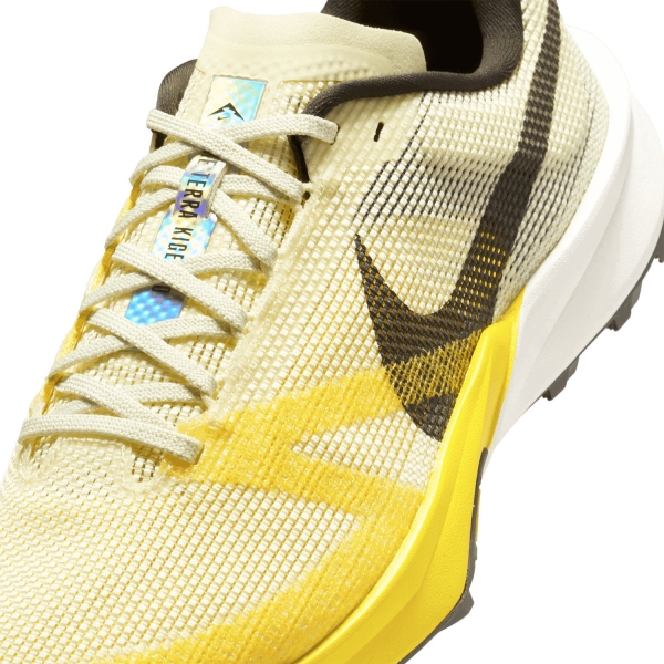 Nike React Terra Kiger 10 - Alabaster/Medium Ash/Lightening