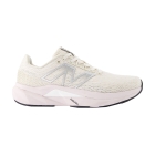 New Balance Fuelcell Propel v5 - Linen/Pink Granite/Sea Salt