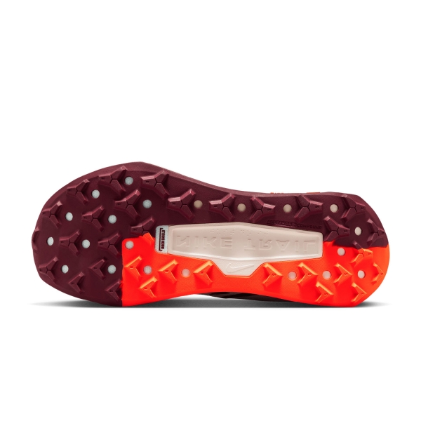 Nike Wildhorse 10 - Sail/Hyper Crimson/Silt Red