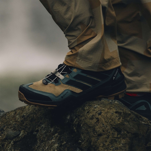 adidas Terrex Skychaser GTX - Cardboard/Core Black/Legend Ivy