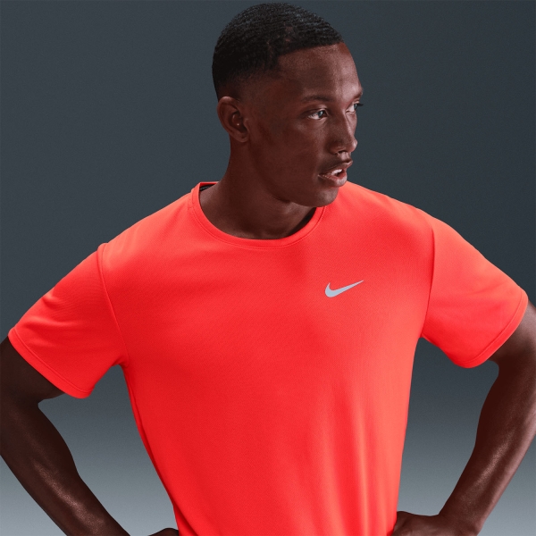Nike Dri-FIT UV Run Division Miler Maglietta - Bright Crimson/Reflective Silver