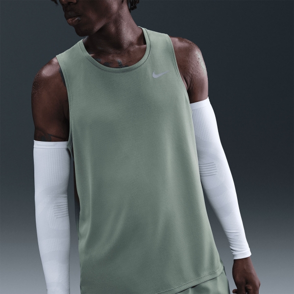 Nike Dri-FIT Miler Run Canotta - Clay Green/Reflective Silver