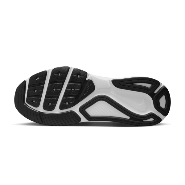 Nike Structure 26 - Black/White/Cool Grey/Metallic Silver