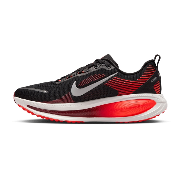 Nike Vomero 18 - Black/Summit White/Bright Crimson