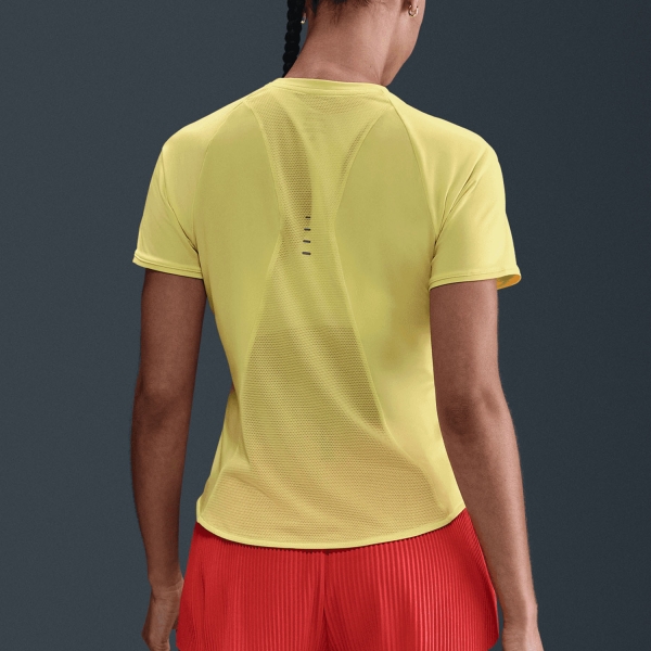 Nike Swift T-Shirt - Light Zitron/Reflective Silver