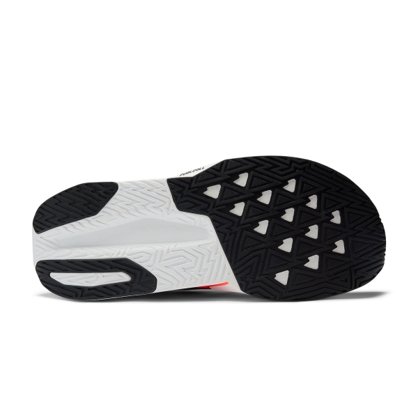 New Balance FuelCell Rebel v5 - Urgent Red