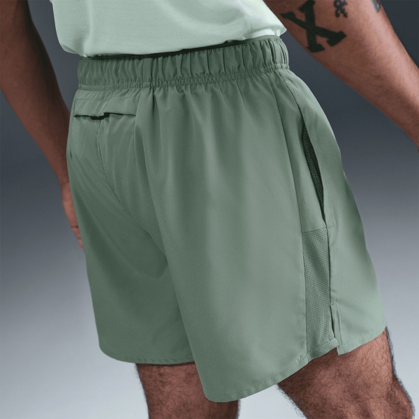 Nike Challenger 5in Pantaloncini - Clay Green/Reflective Silver