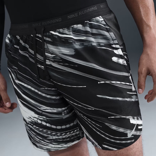 Pantaloncino Running Uomo Nike DriFIT Stride 7in Pantaloncini  Photon Dust/Reflective Silver IB7928025