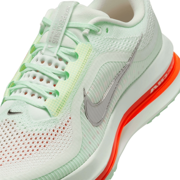 Nike Pegasus Premium - Barely Green/Bright Crimson/Mint Foam
