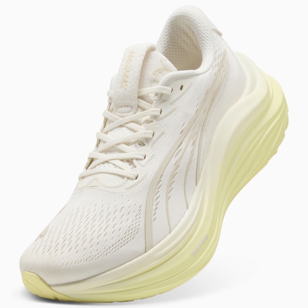 Puma MagMax NITRO - Warm White/Gold Moon