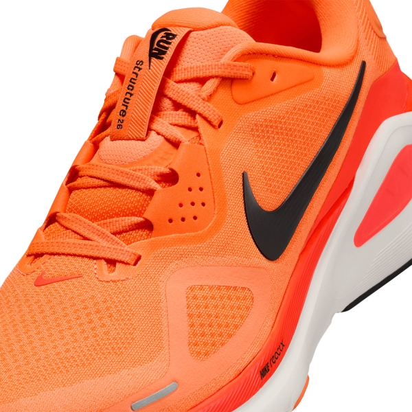 Nike Structure 26 - Total Orange/Black/Total Crimson/Chalk
