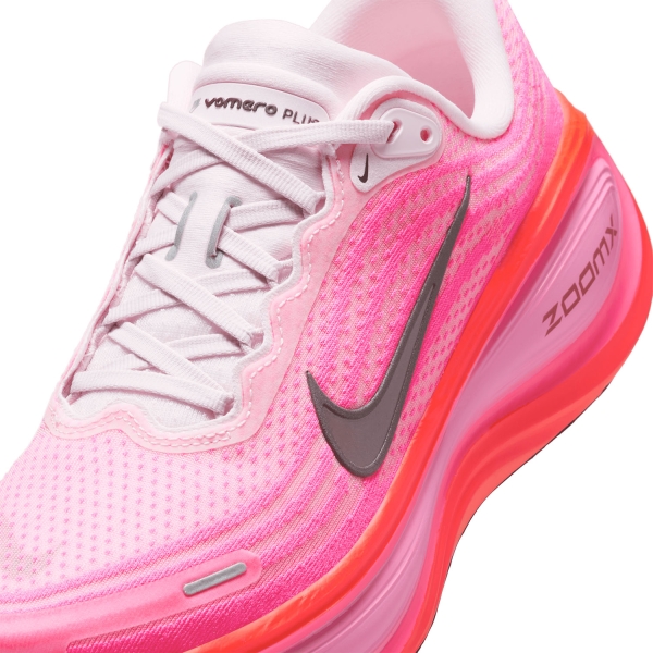 Nike Vomero Plus - Hyper Pink/Burgundy Crush/Bright Crimson
