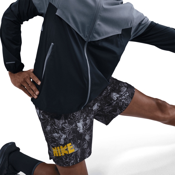 Nike Stride OP 7in Shorts - Black/White/Reflective Silver