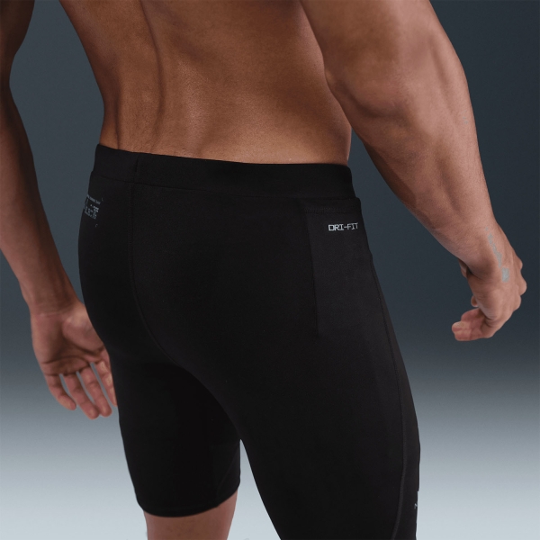 Nike Fast 8in Shorts - Black