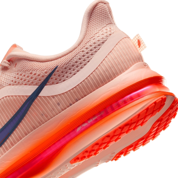 Nike Pegasus Premium - Washed Coral/Gridiron/Hyper Orange