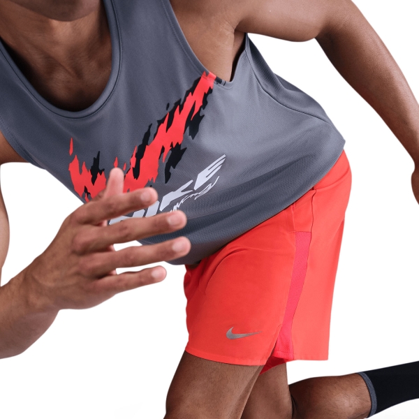 Nike Challenger 2 in 1 7in Pantaloncini - Bright Crimson/Reflective Silver