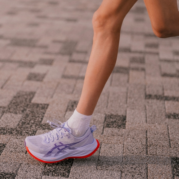 ASICS Novablast 5 Tokyo - Vapor/Edo Purple