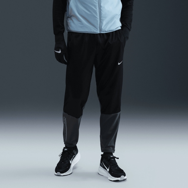 Pantaloni e Tights Running Uomo Nike ThermaFIT Winterized Pantaloni  Black/Anthracite/Reflective Silver HV2673010
