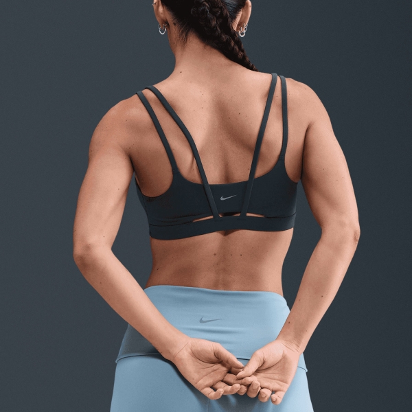 Nike Zenvy Strappy Sports Bra - Seaweed/White