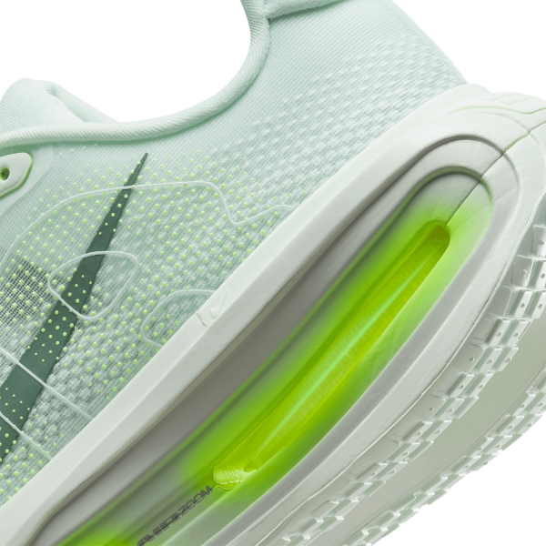 Nike Vomero Premium - Barely Green/Clay Green/Volt
