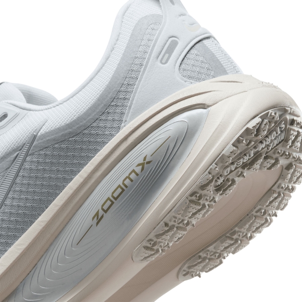 Nike Vomero 18 GTX - Pure Platinum/Metallic Silver