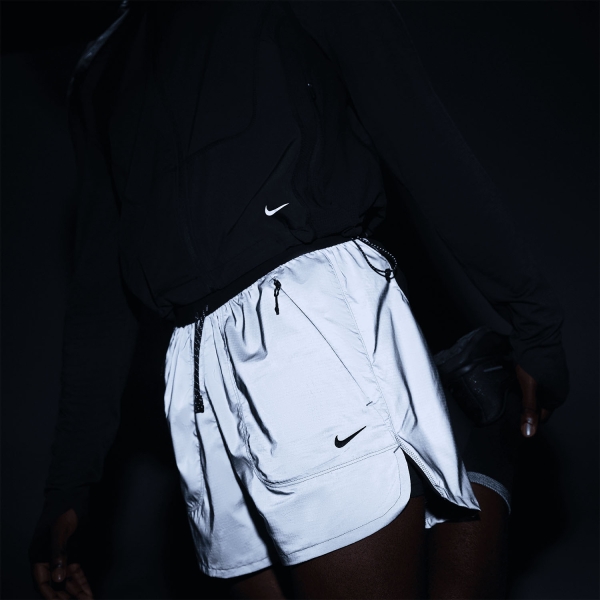 Nike Reflect 2 in 1 4in Shorts - Black/Reflective Silver