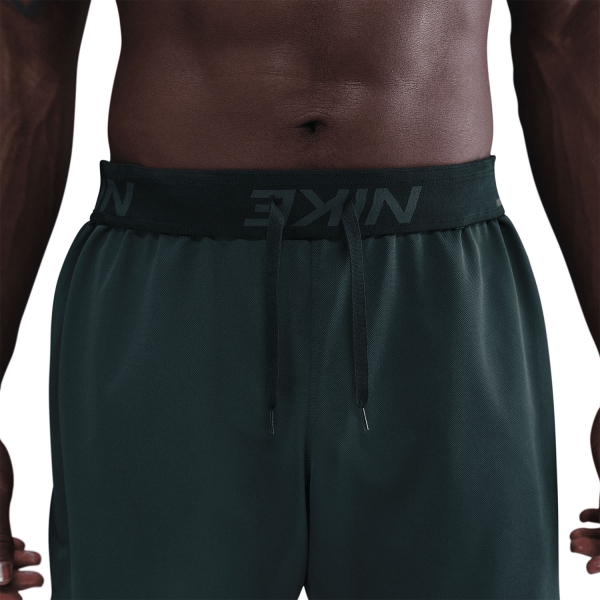 Nike Dri-FIT Totality 7in Pantaloncini - Seaweed/Black/White