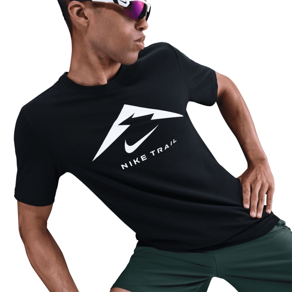 Nike Dri-FIT Trail Logo Maglietta - Black/Summit White