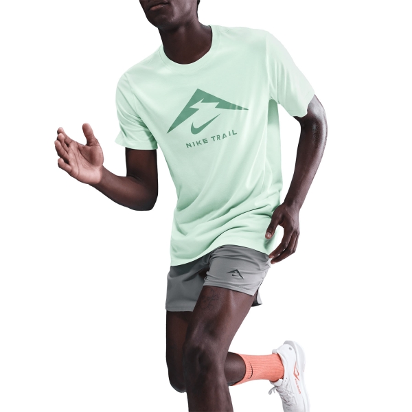 Nike Dri-FIT Trail Logo Maglietta - Mint Foam/Cannon