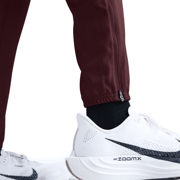Nike Challenger Pants - Burgundy Crush/Black/Reflective Silver