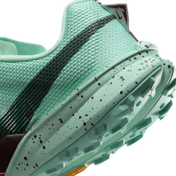 Nike React Terra Kiger 10 - Mint Foam/Seaweed/Burgundy Crush