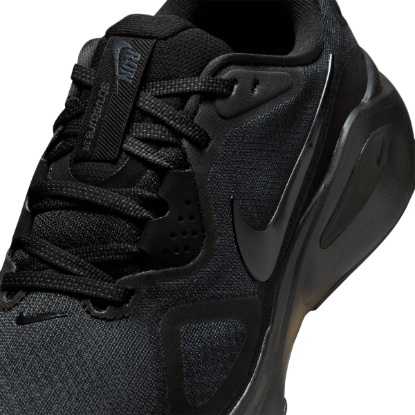 Nike Structure 26 - Black/Iron Grey/Metallic Silver