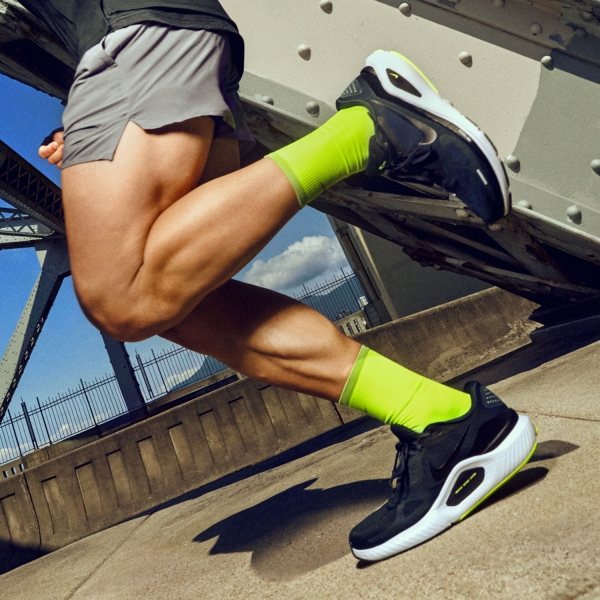 Nike Structure 26 - Seaweed/Volt/Cannon/Pure Platinum
