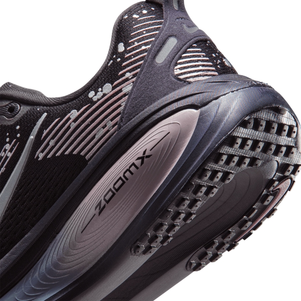 Nike Vomero 18 SE - Black/Metallic Dark Grey/Cave Purple