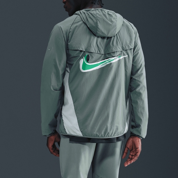 Nike Dri-FIT UV Stride EK Giacca - Light Silver/Clay Green